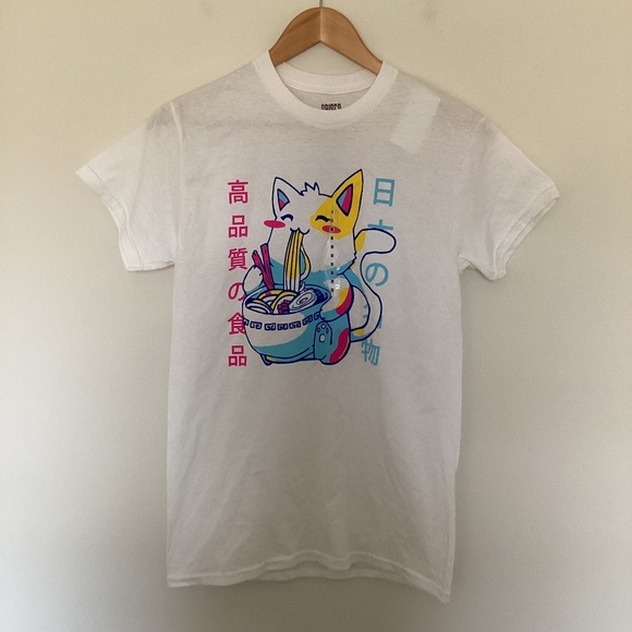 Kawaii Neko Cat Eating Ramen White T-Shirt Mens Sz M Brisco Anime Noddle Cat NWT - Picture 1 of 7